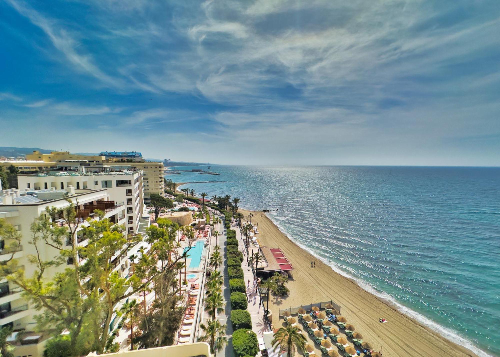 Апартаменты Mediterraneo 1007 Fabulous One Bedroom With Sea View *